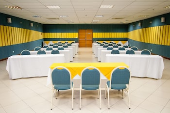 leques brasil hotel escola