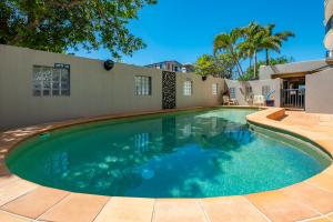 belaire place