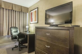 Quality Hotel & Conference Centre,Charlo>>Campbellton,3 star