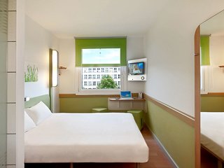ibis warszawa reduta