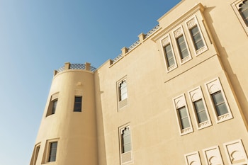 sheraton sharjah beach resort and spa