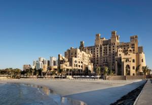 Sheraton Sharjah Beach Resort & Spa,Dubai>>Ajman,5 star