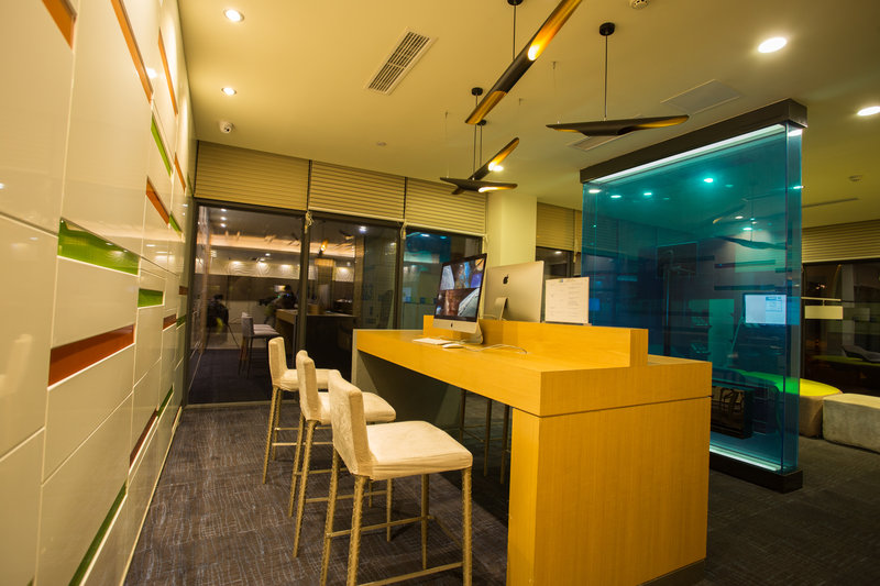 holiday inn express dujiangyan ancient city