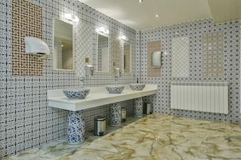 bushi resort and spa