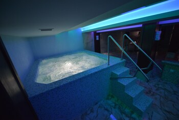 bushi resort and spa