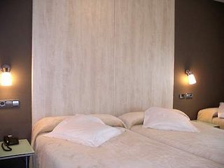 Hotel Avenida,La Coruna>>A Coruña,3 star