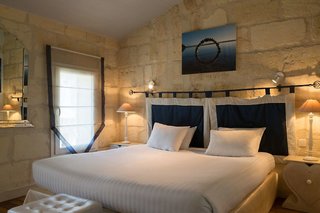 la tour intendance