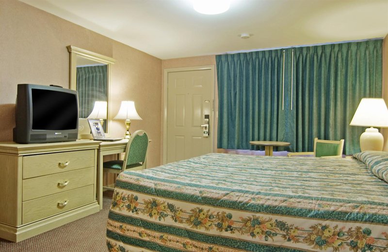 quiet corner inn