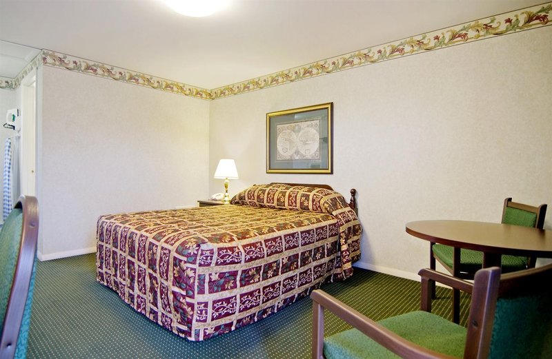quiet corner inn