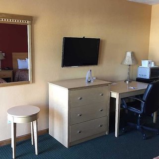 quiet corner inn