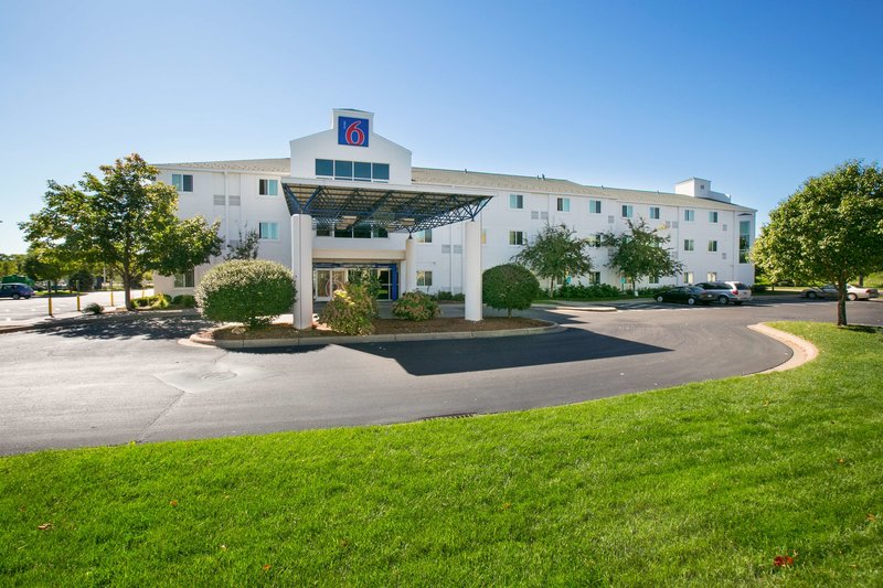 motel 6 brooklyn center mn  minneapolis