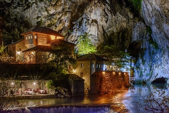 mostar