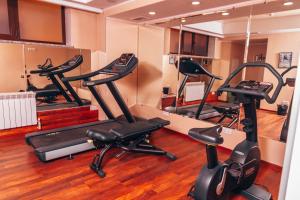 City Hotel Bishkek,Kyrgyz State Academy Of Physical Culture And Sports>>Bishkek,4 star