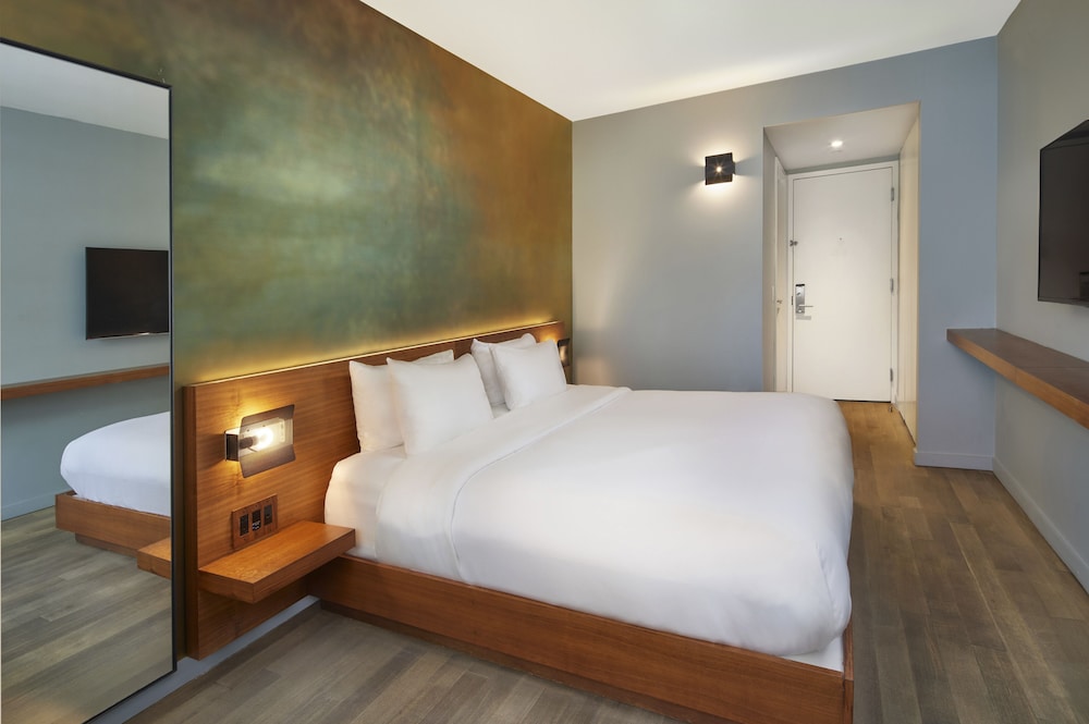 truss hotel times square