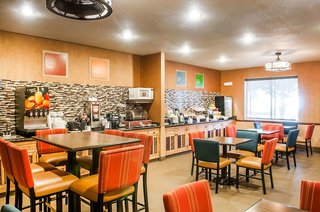 holiday inn express and suites santa fe by ihg