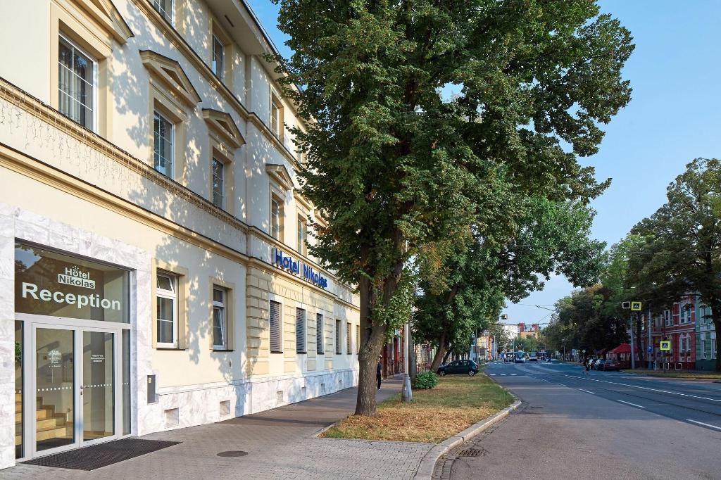 hotel nikolas