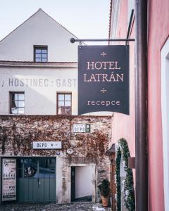 hotel latran