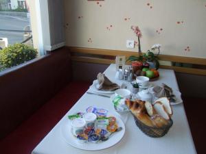 logis le cantarel