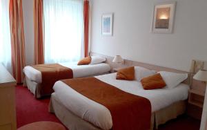 logis le cheval rouge