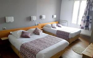 logis le cheval rouge