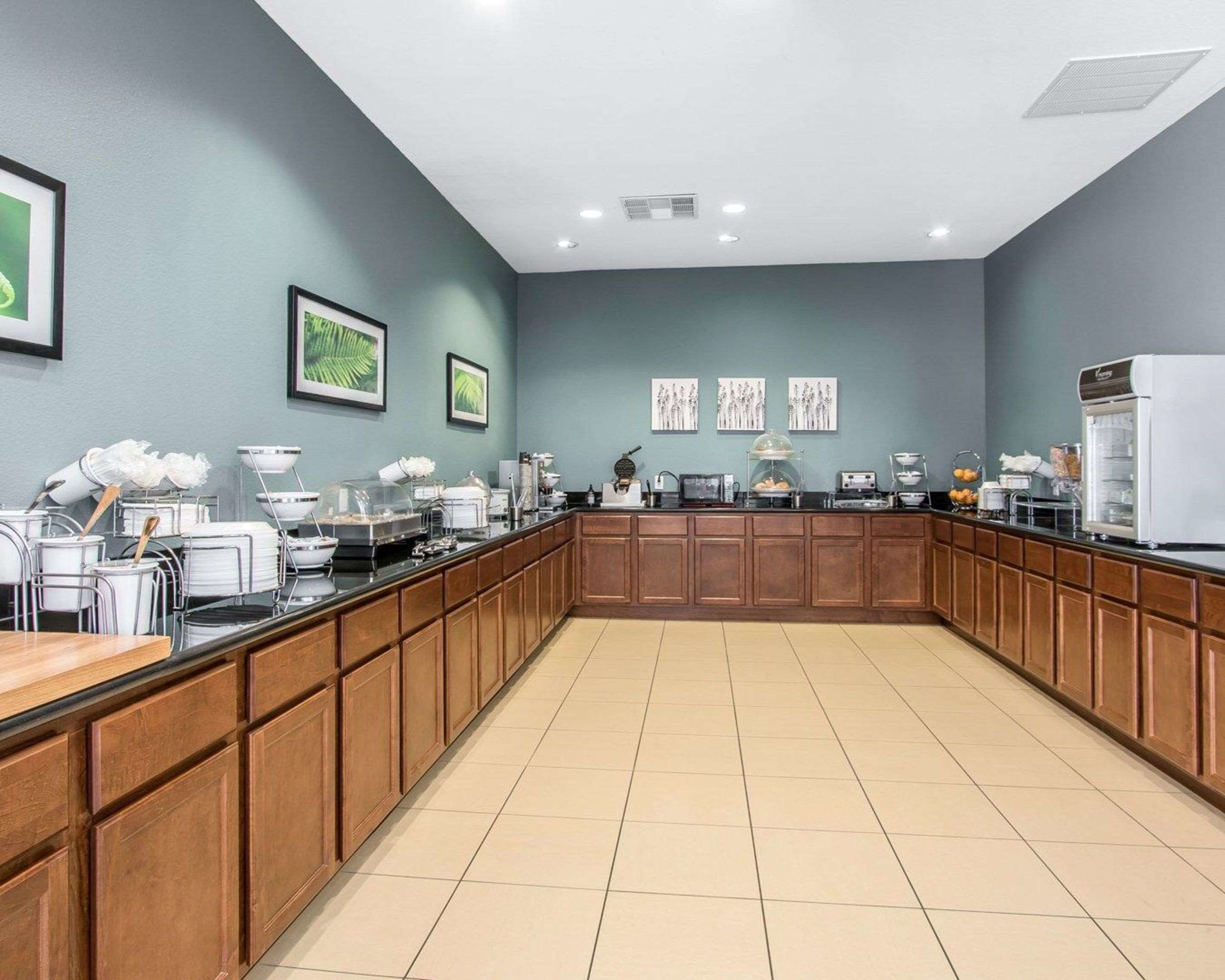 mainstay suites meridian