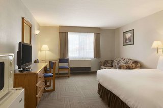 days inn by wyndham hinton