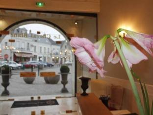 logis hotel restaurant le cheval blanc