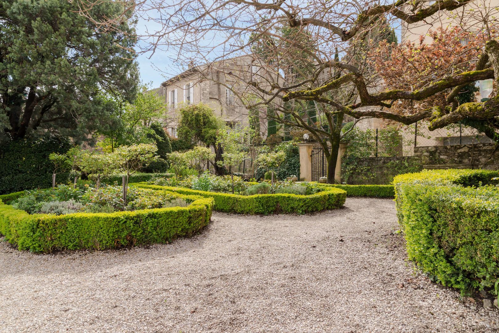 hostellerie le beffroi