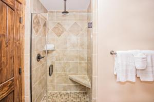 the lodges of the great smoky mountains by capital vacations