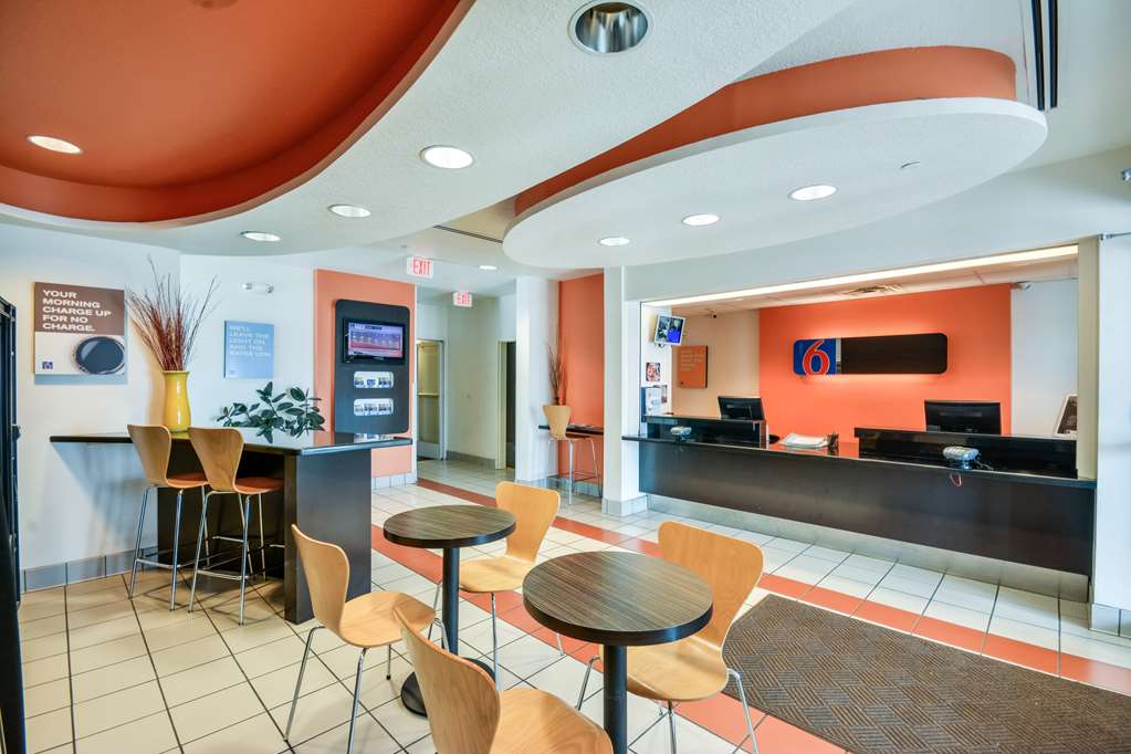 motel 6 biloxi ms beach