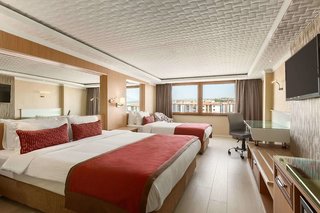 Ramada By Wyndham Usak,Usak Province>>Usak,4 star