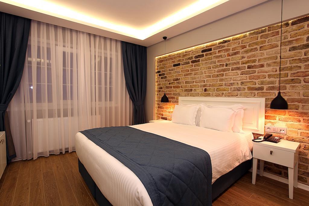 taksim santa lucia hotel