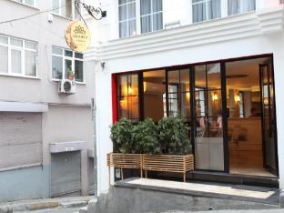 taksim santa lucia hotel