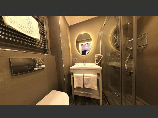 taksim santa lucia hotel