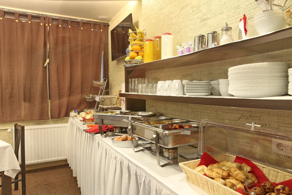 hotel vozarev