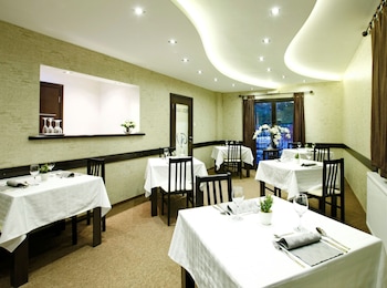 hotel vozarev