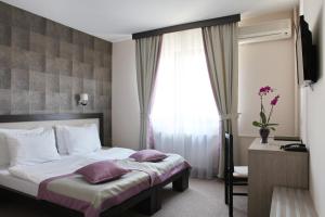 hotel vozarev