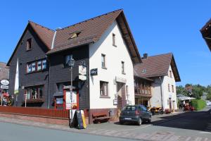 Landgasthof Arnold,Bromskirchen>>Battenberg,2 star