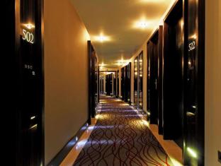 Montcalm East, Autograph Collection,East London>>London,5 star
