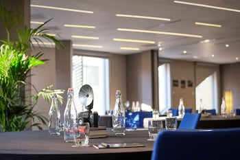 montcalm east autograph collection