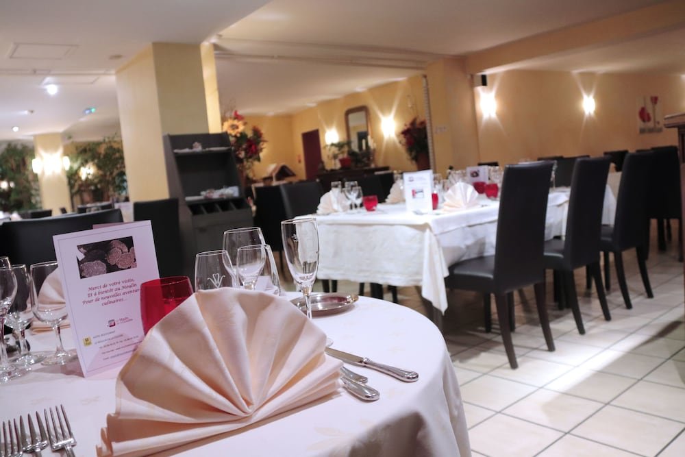 logis hotel restaurant le moulin de la coudre