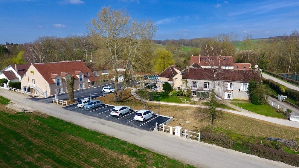logis hotel restaurant le moulin de la coudre
