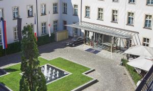 Living Hotel De Medici,Düsseldorf>>Dusseldorf,5 star