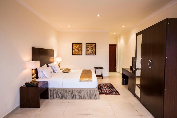 mikhaels hotel