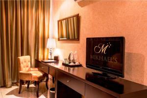 mikhaels hotel