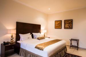 mikhaels hotel