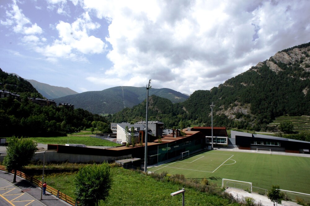 hotel la planada