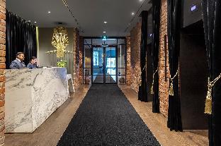 Wrap On Southbank,133 -139 City Road,5 star