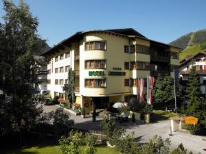 Hotel Grieshof,Flirsch>>Austrian Alps,4 star