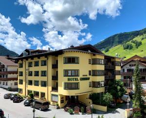 Hotel Grieshof,Flirsch>>Austrian Alps,4 star